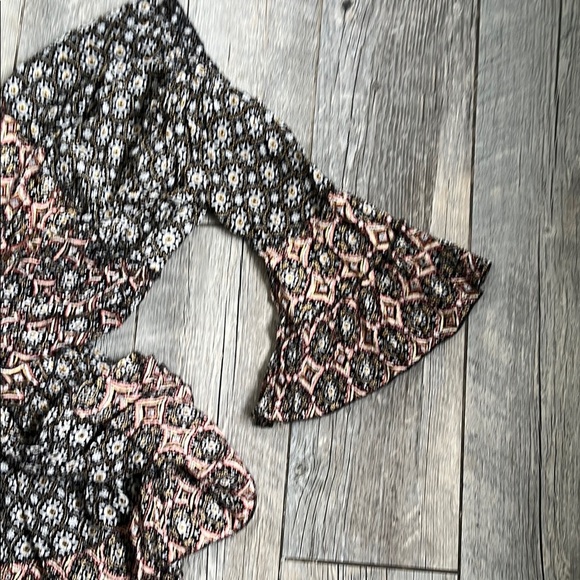 Nostalgia Floral Patterned Dress - Picture 5 of 7